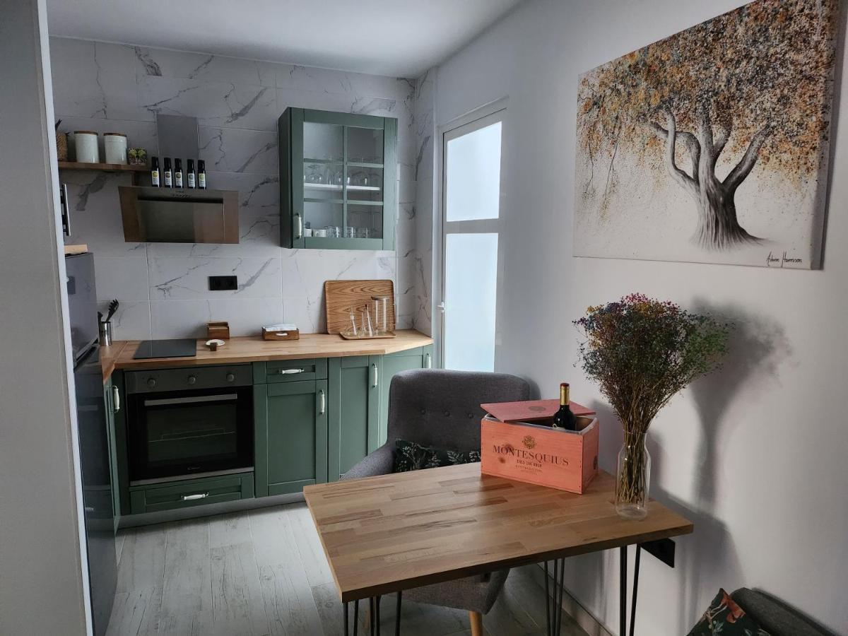 Ferienwohnung Fabulosa Casa En El Corazon De San Sebastian Almuñécar Exterior foto